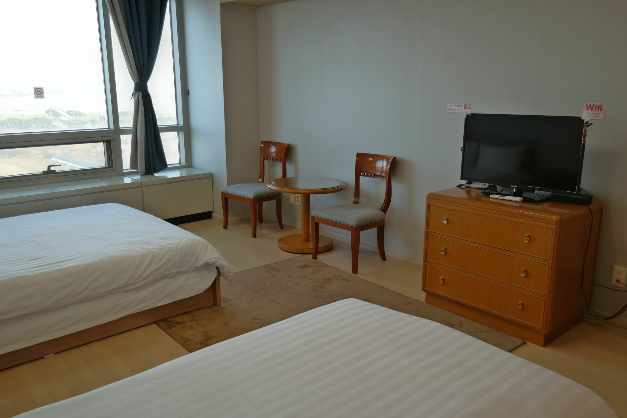 Crown House Hotel Incshon Kültér fotó